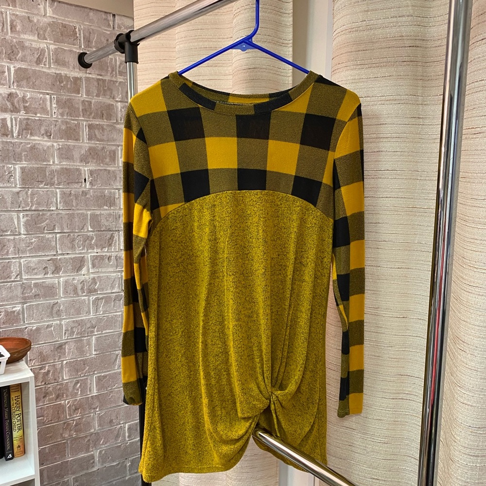 Cotton Celeste long sleeve top, yellow+black plaid